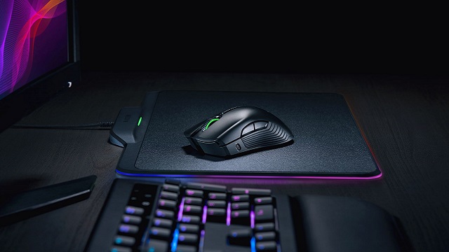 Razer Mamba HyperFlux and Razer Firefly HyperFlux Review side