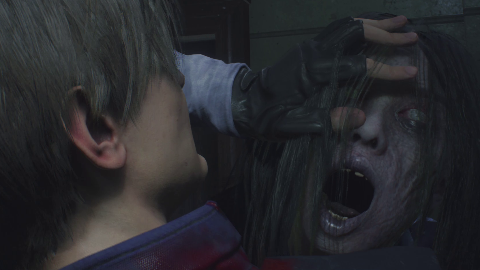 Resident Evil 2 remake review Female Zombie