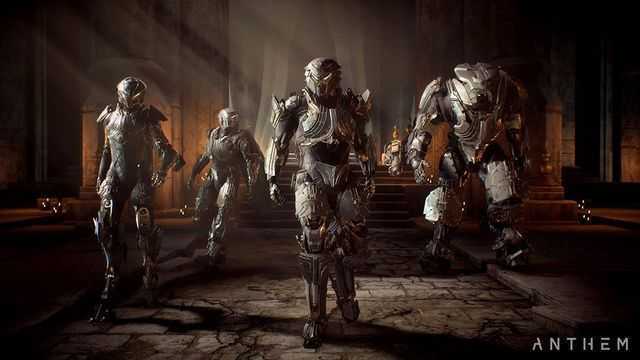 Switch weapons in Anthem
