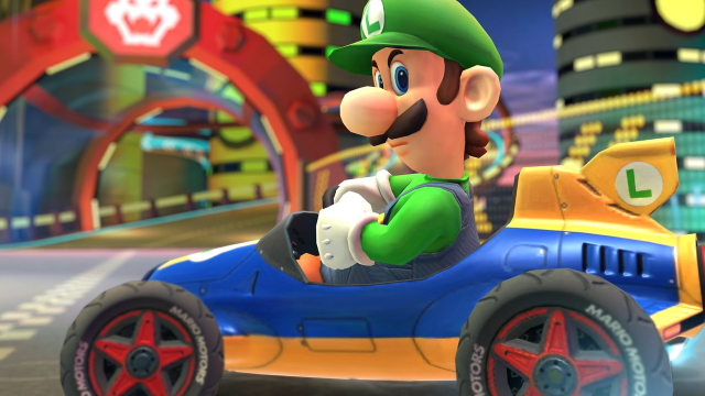 The Holiday Tour begins in the Mario Kart Tour game