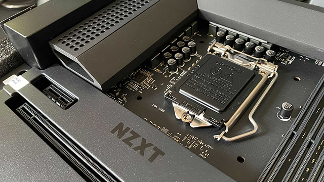 NZXT N7 Z490 Review