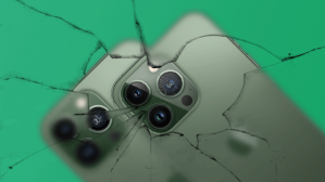 How to Fix a Broken iPhone 13 Camera Glass - GameRevolution