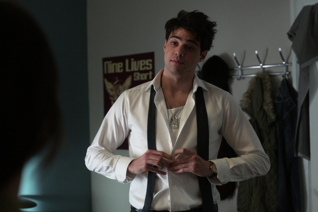 the recruit on netflix with noah centineo release date cast plot