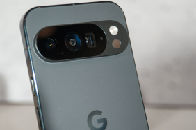 Google Pixel 10 Dares Apple To Make Key Upgrade to iPhone 17