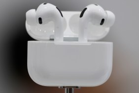 AirPods Pro 3’s Live Translation Feature Works on Older Models