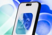 iPhone Users Want To Go Back to iOS 18 Amid New 26 Update Release