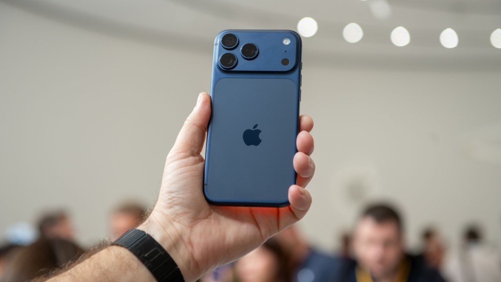 The Black iPhone 17 Pro & Pro Max Doesn't Exist
