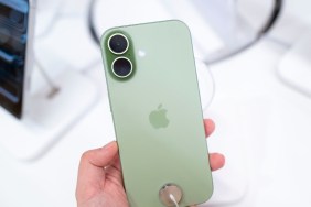 Apple to Introduce Bold New iPhone Features, Report Reveals