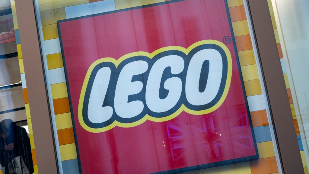 LEGO’s New Smart Tech Brings Your Models to Life