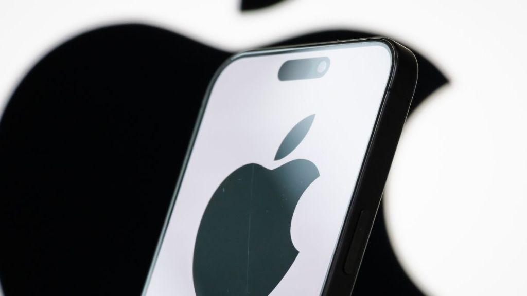 Apple iPhone 17e & M4 iPad Air Set for an Early Release — Report