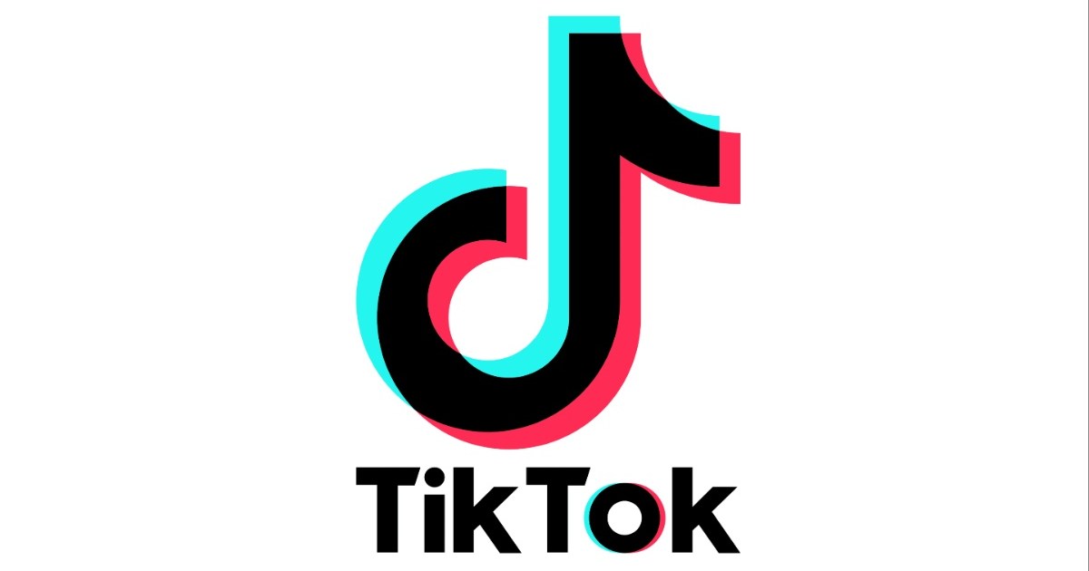 Bizarre AI Fruit Cheating Videos Are Taking Over the Internet