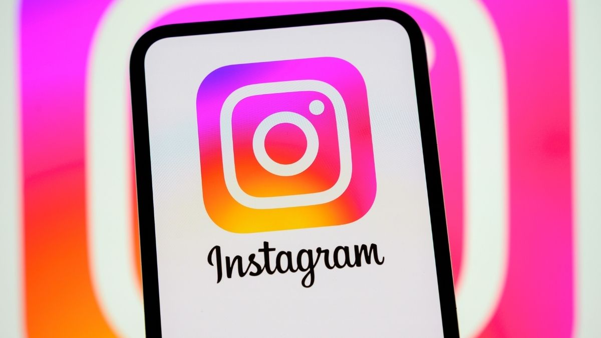 Instagram Drops New Instants Feature With a Snapchat-Like Twist