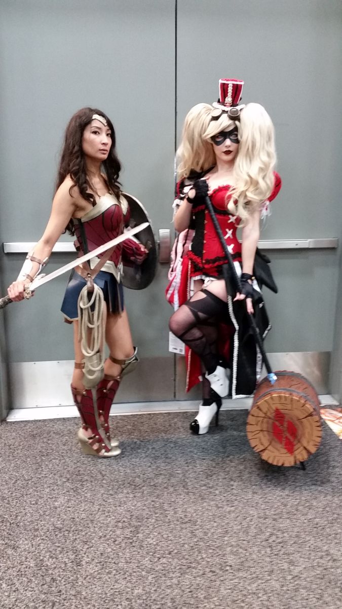 Wonder Woman and Harley Quinn