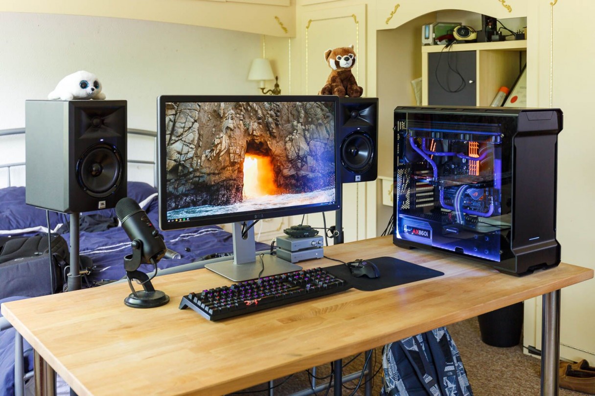 Gaming PC of the Month: Tankski’s Gaming and Programming Station #4